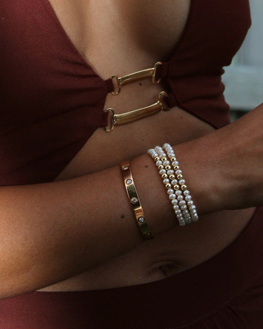 Identity Boutik  Pearl & Gold Bead Bracelet