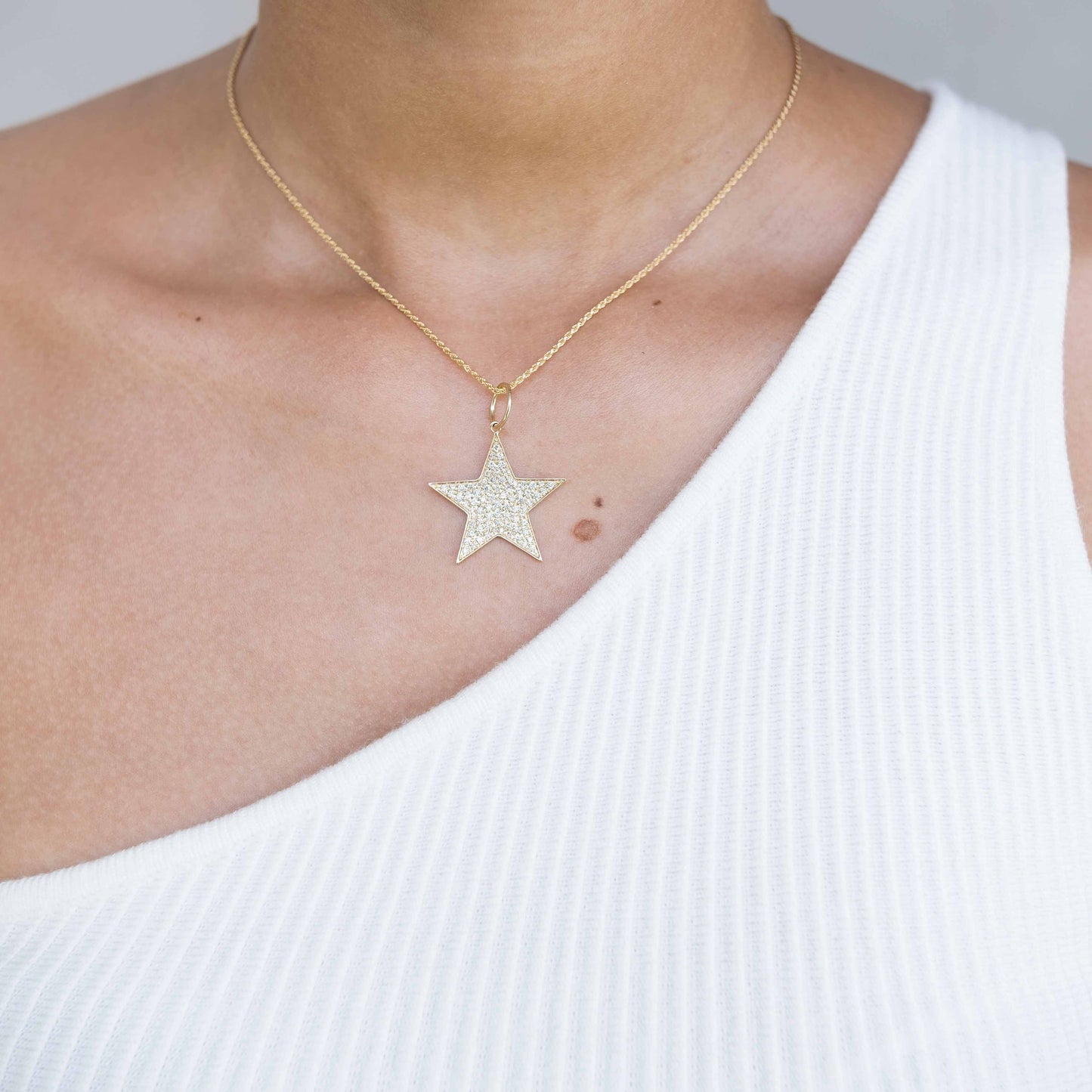 14K Yellow Gold Diamond Star Pendant