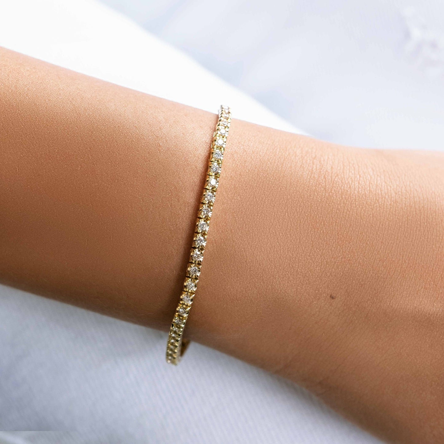 18K Yellow Gold Diamond Tennis Bracelet