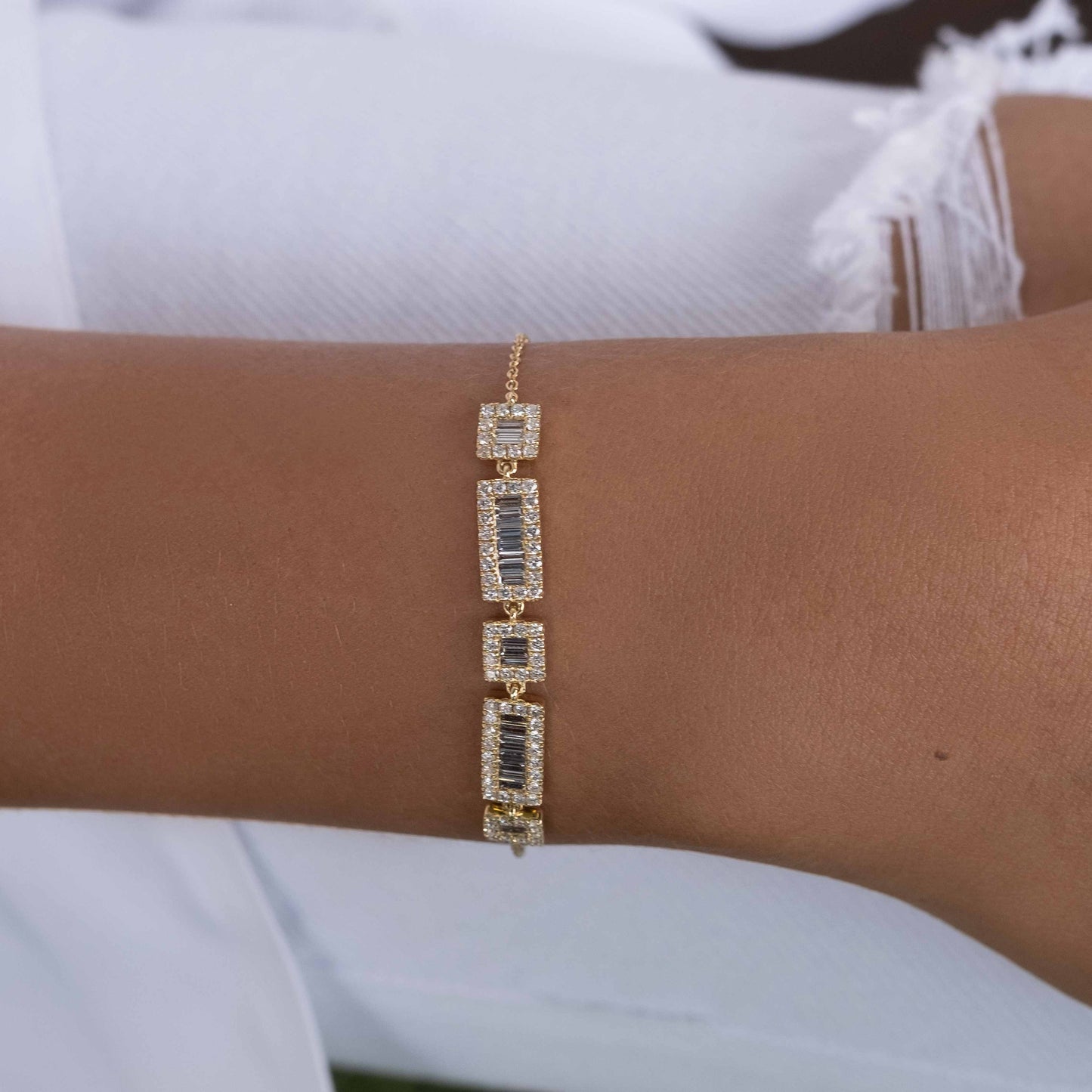 18K Yellow Gold Diamond Rectangle Bracelet