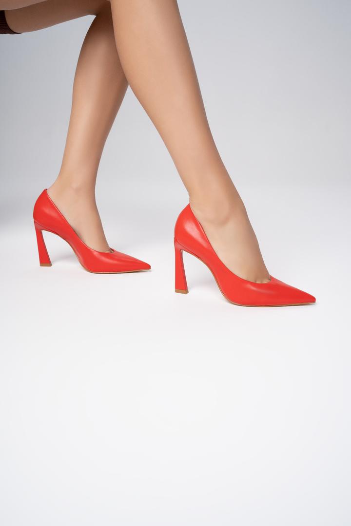 Carrano Red Pump 655001