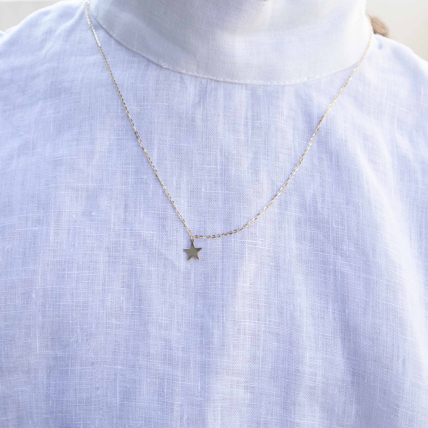 14K Yellow Gold Star Pendant Necklace